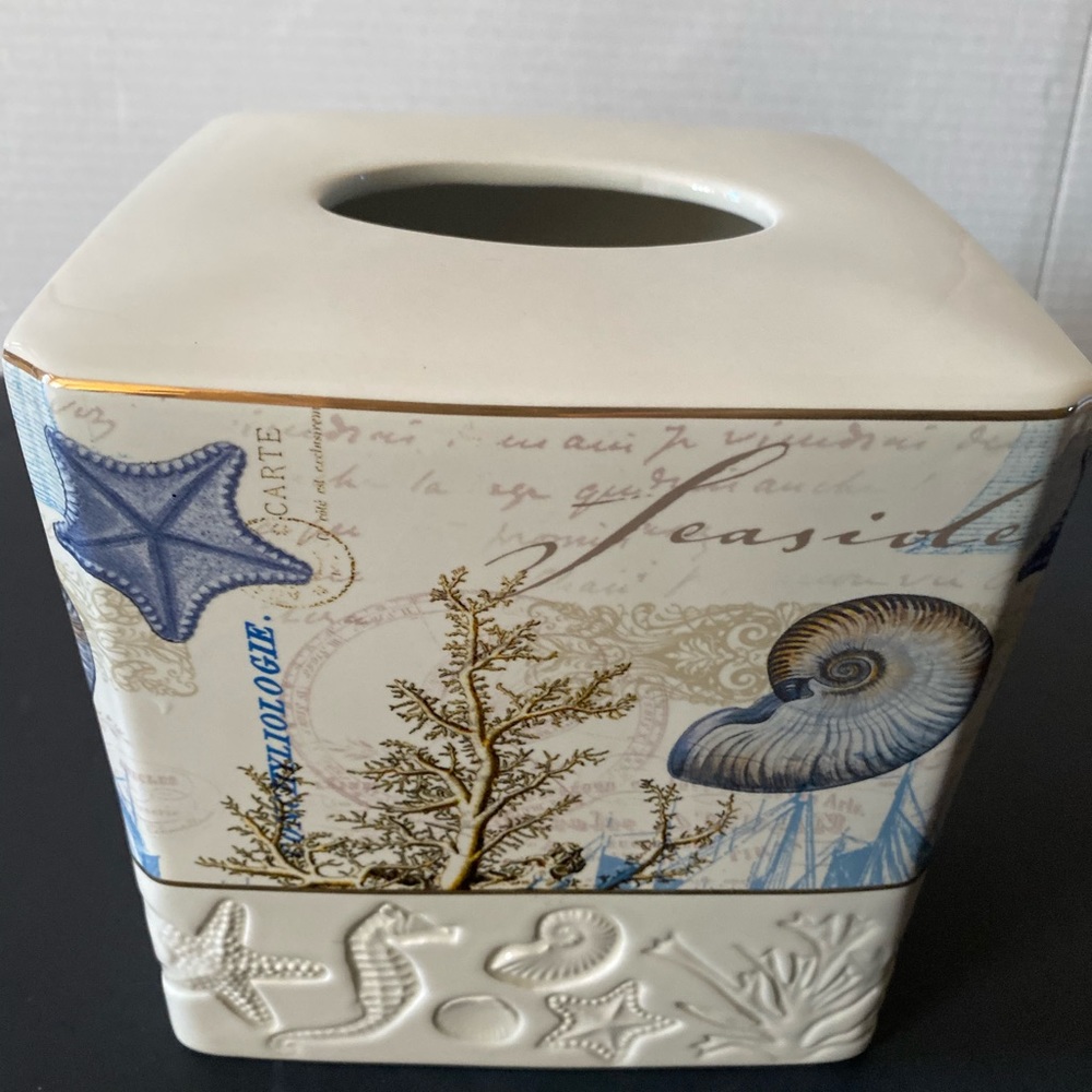 Avanti Linens Tissue Cover Bathroom Accessory  Coastal Seaside Cottage Seashell - Picture 2 of 7